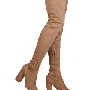 BROWN THIGH HIGH BOOTS